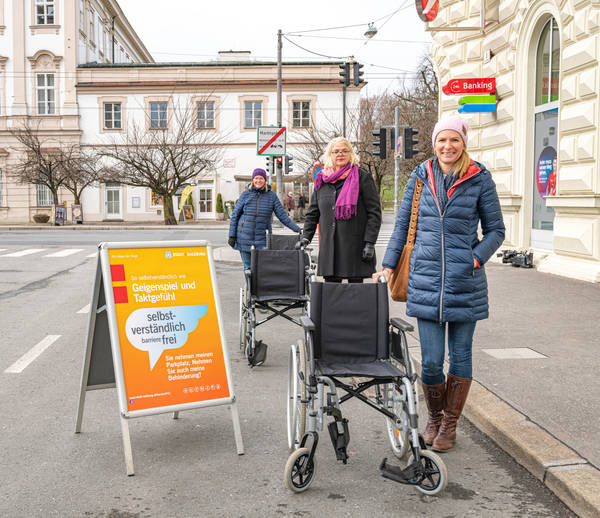 Salzburg-Stadt: Parkplatz-Aktion mit Rollstühlen löste Erstaunen aus